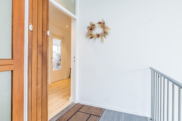 Foto - Verkocht onder voorbehoud: In het geliefde Welten ligt dit goed onderhouden en instapklare appartement met 3 slaapkamers, open keuken en twee balkons. 